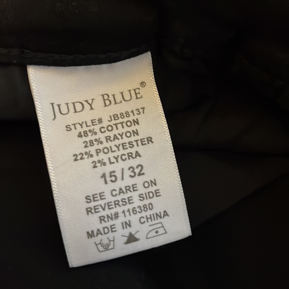 Judy Blue Lola Mid Rise Tapered Straight size 32 black - Picture 13 of 13
